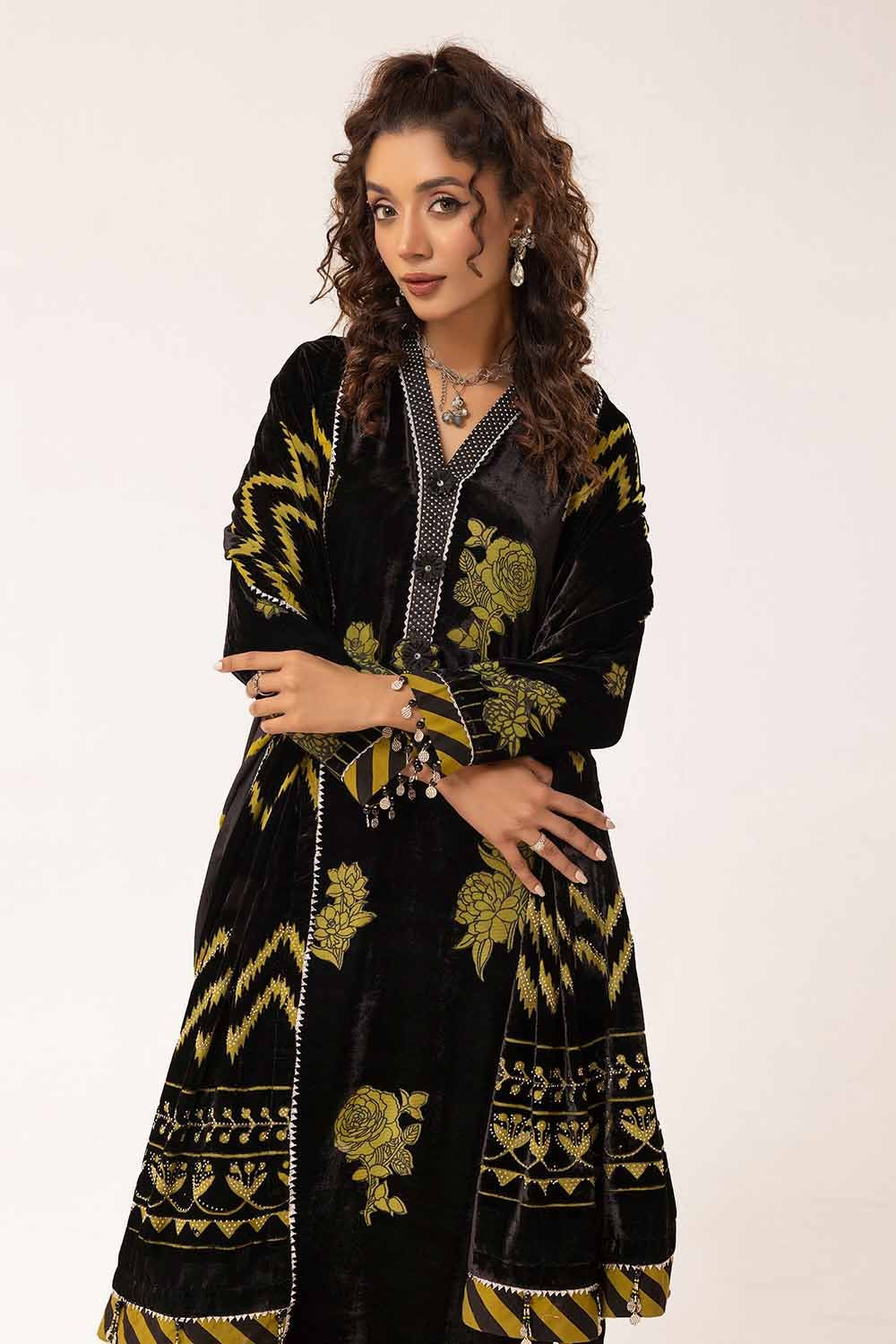 Gul Ahmed | Winter Collection 24 | Diamanties Burnout Velvet Dupatta BVL-42001