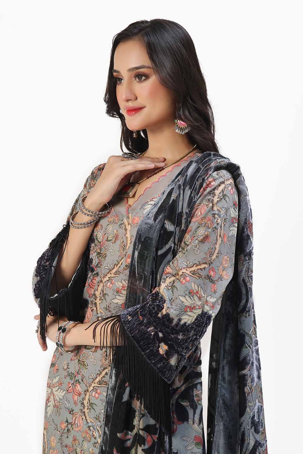 Gul Ahmed | Winter Collection 24 | Velvet Dupatta BVL-42008