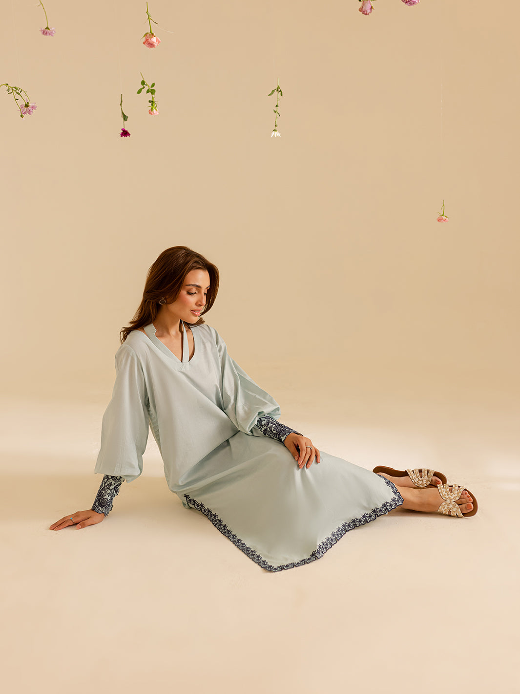 Mahnur | Petal Whispers Lawn Pret | Crystal