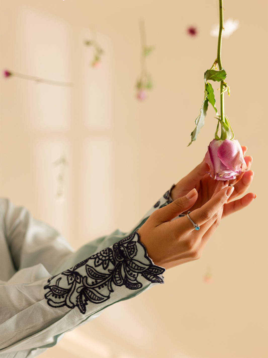 Mahnur | Petal Whispers Lawn Pret | Crystal