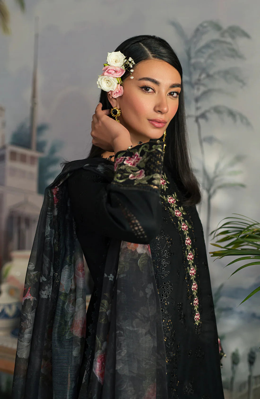 Emaan Adeel | Ayra Luxury Lawn 24 | AR-05