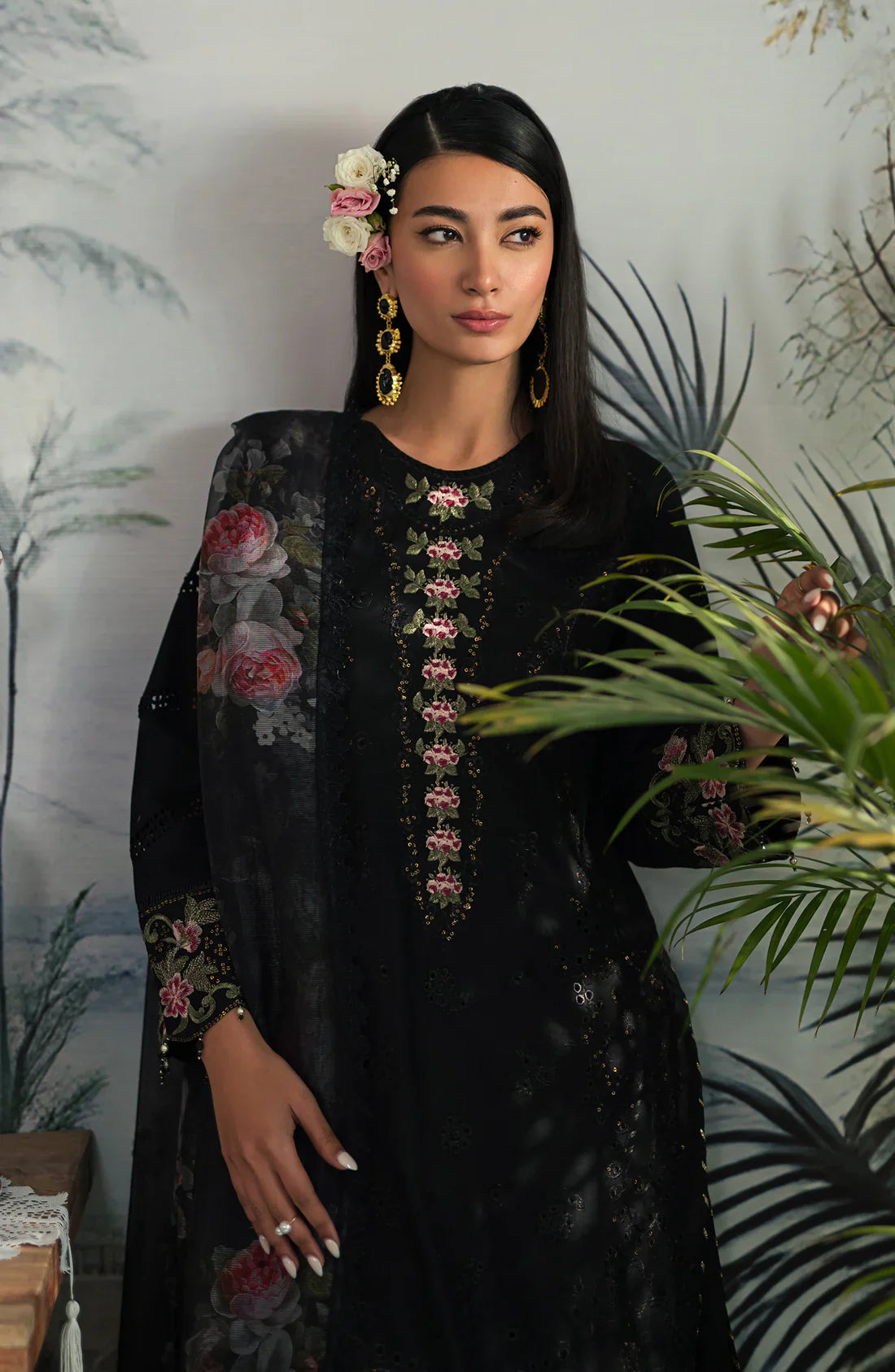 Emaan Adeel | Ayra Luxury Lawn 24 | AR-05