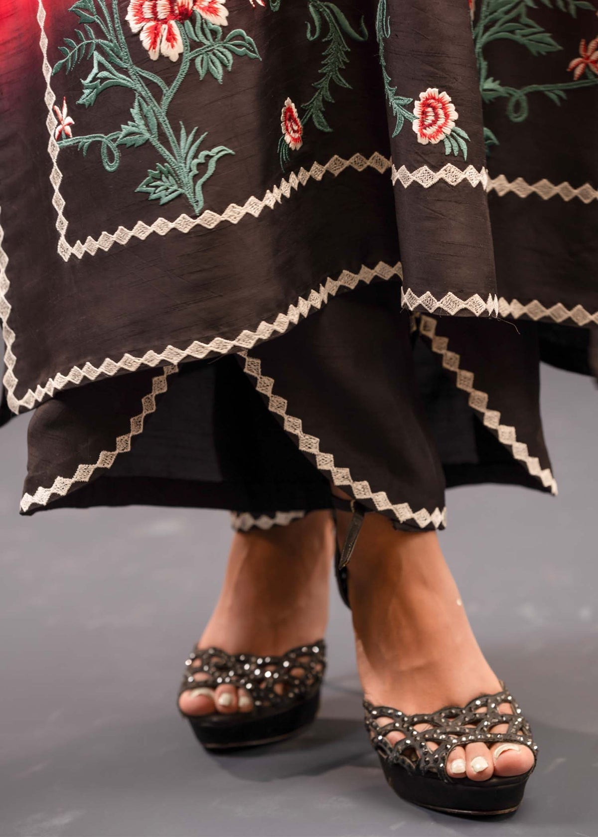 Mahgul | Emerald Hill Formals | Crimson Hill