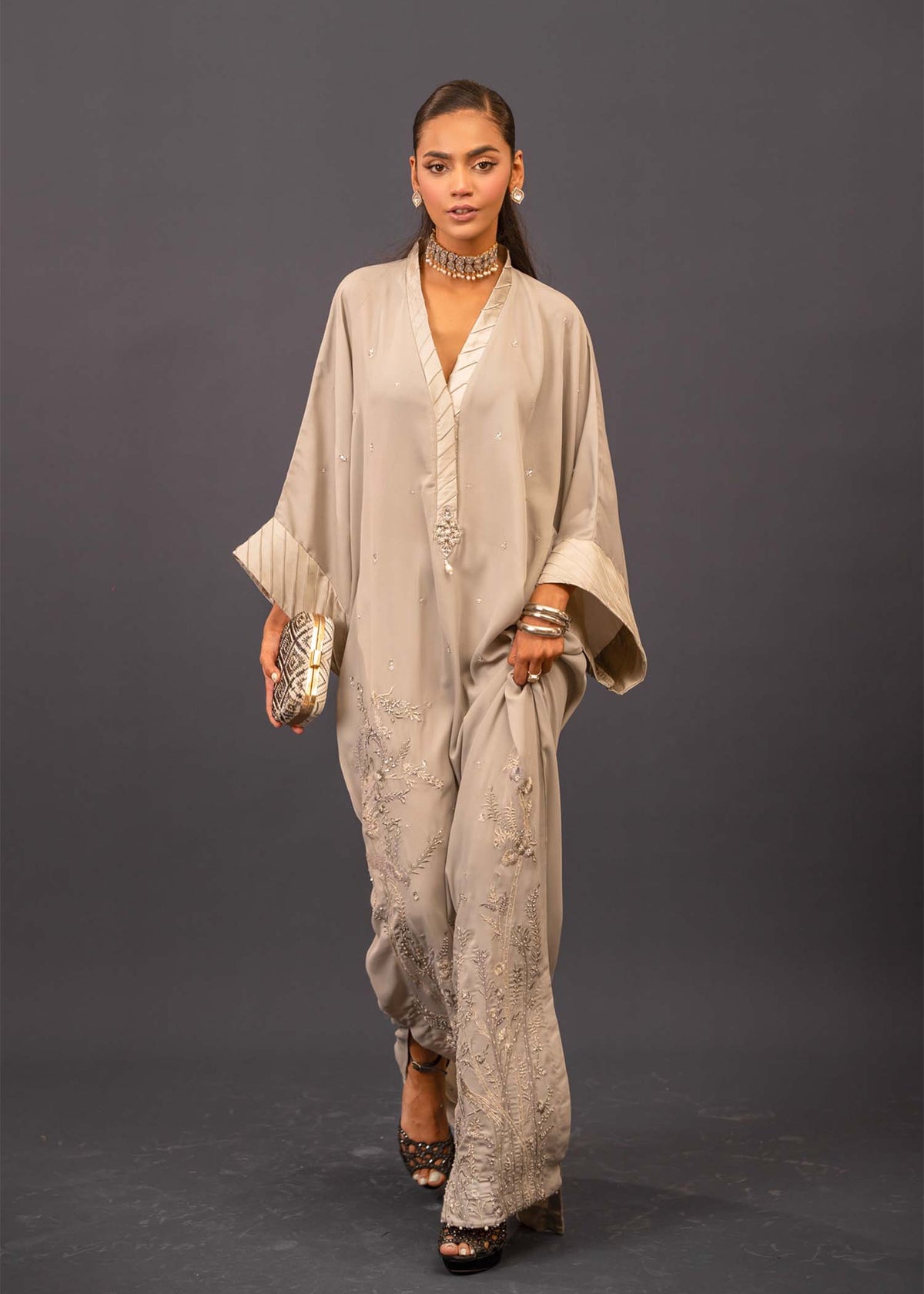 Mahgul | Emerald Hill Formals | Paradise Pearl