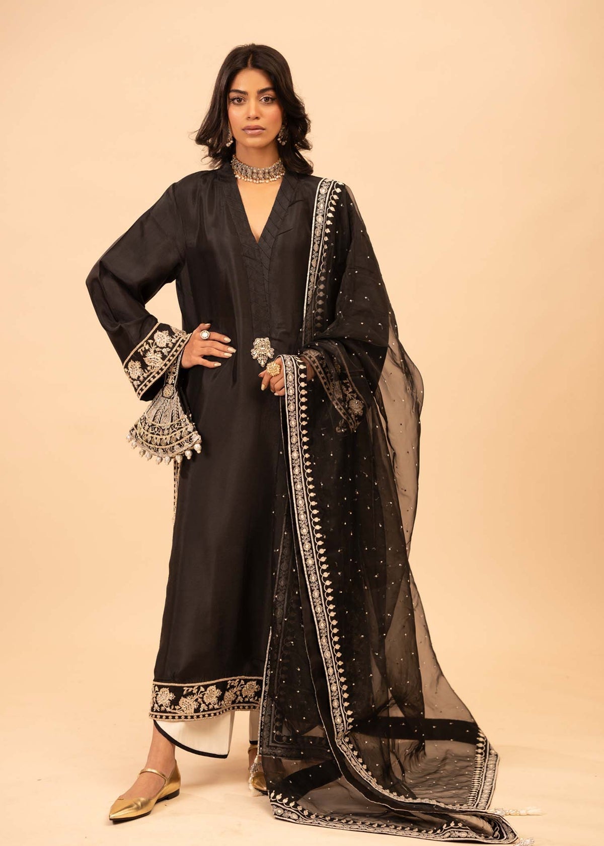 Mahgul | Emerald Hill Formals | Ebony Hill