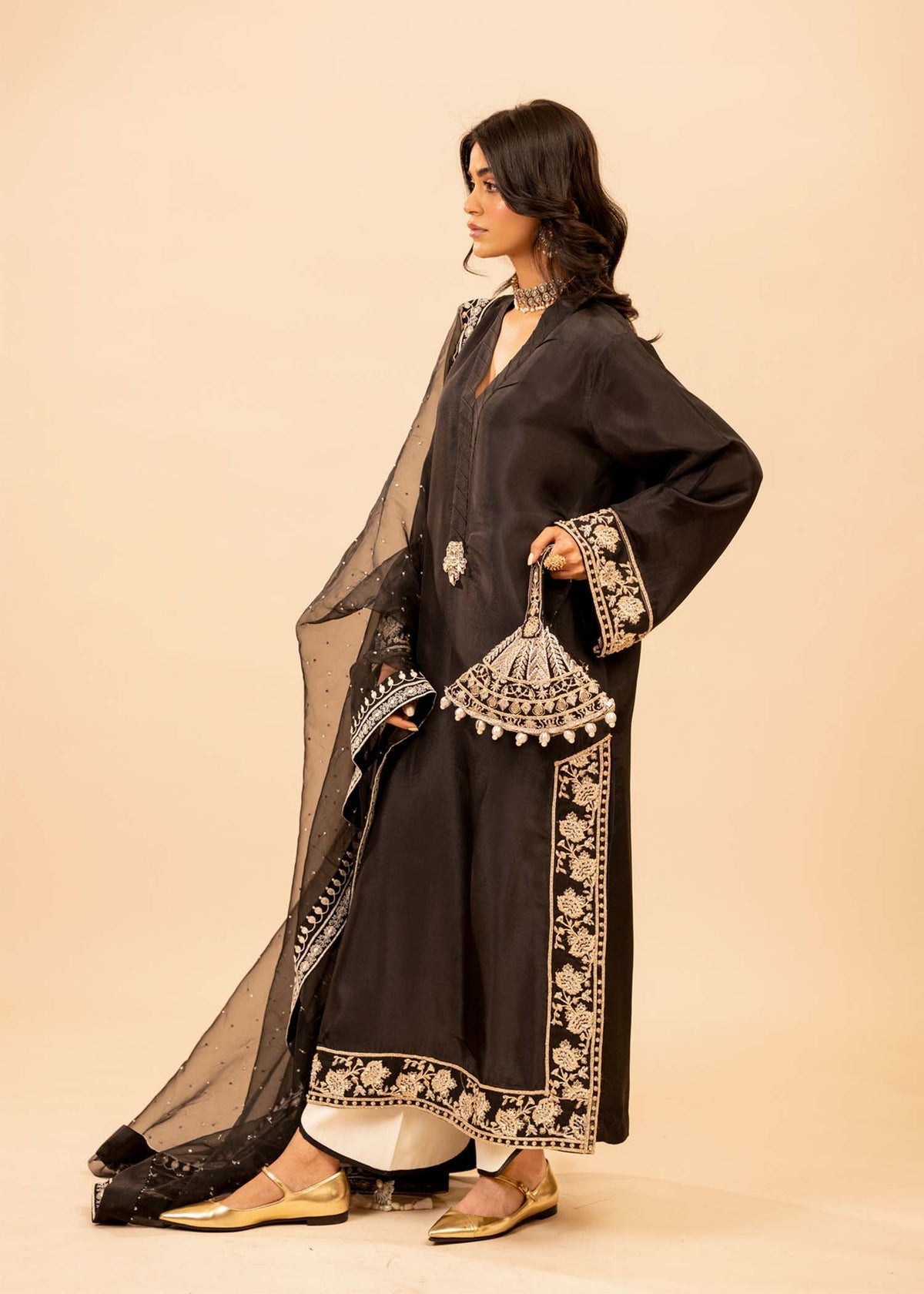 Mahgul | Emerald Hill Formals | Ebony Hill