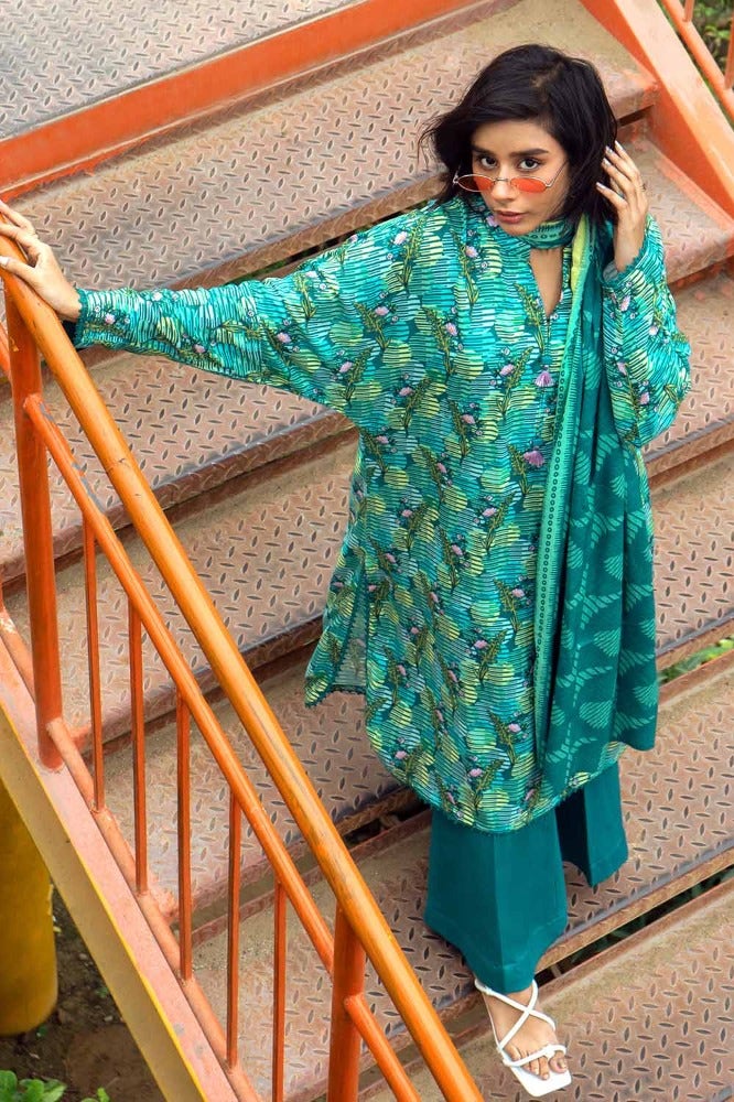 Gul Ahmed | Winter Collection 24 | Suit LT-32009 A