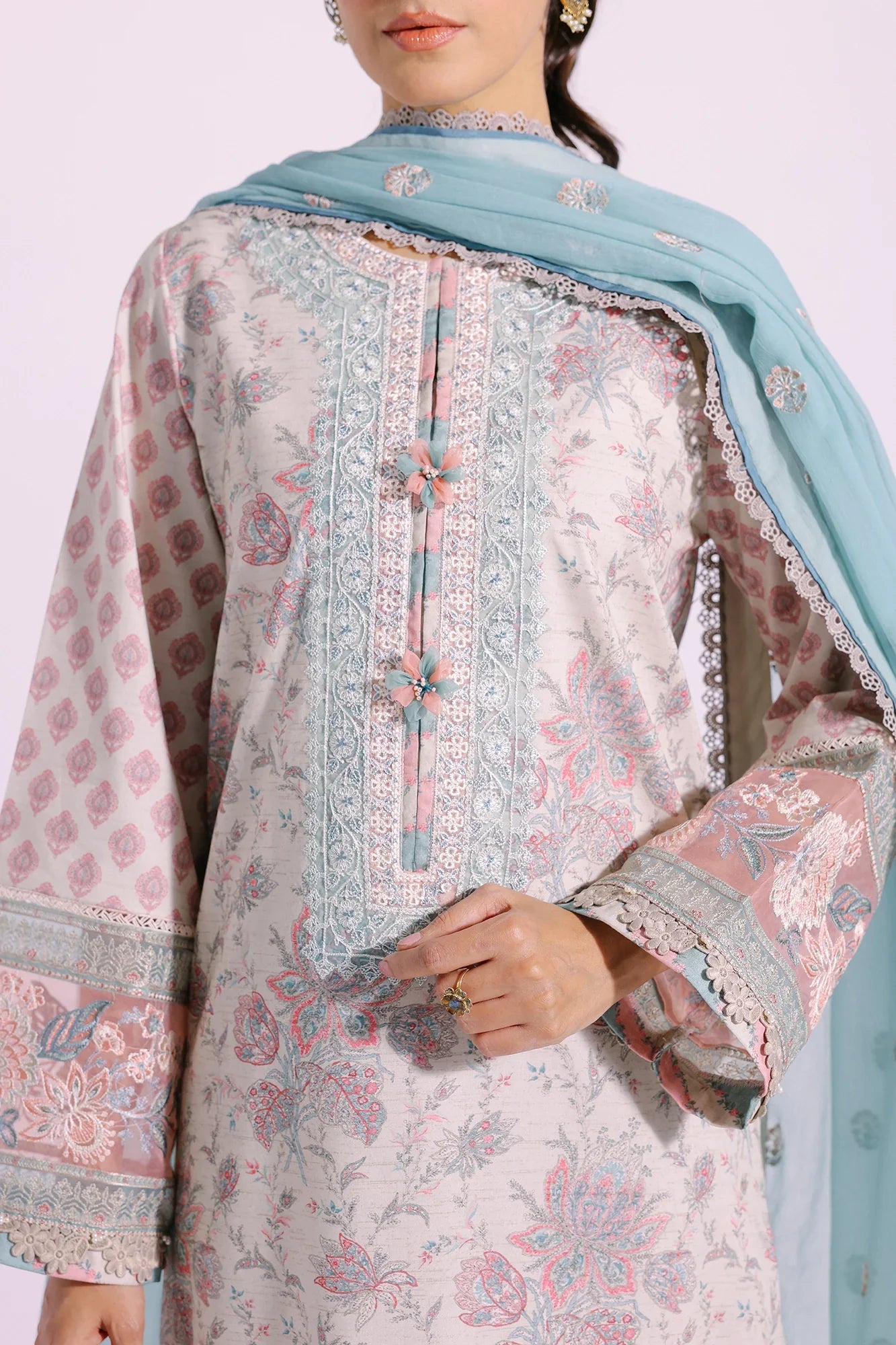 Ethnic | Rozana Collection SS 24 | E0401/203/112