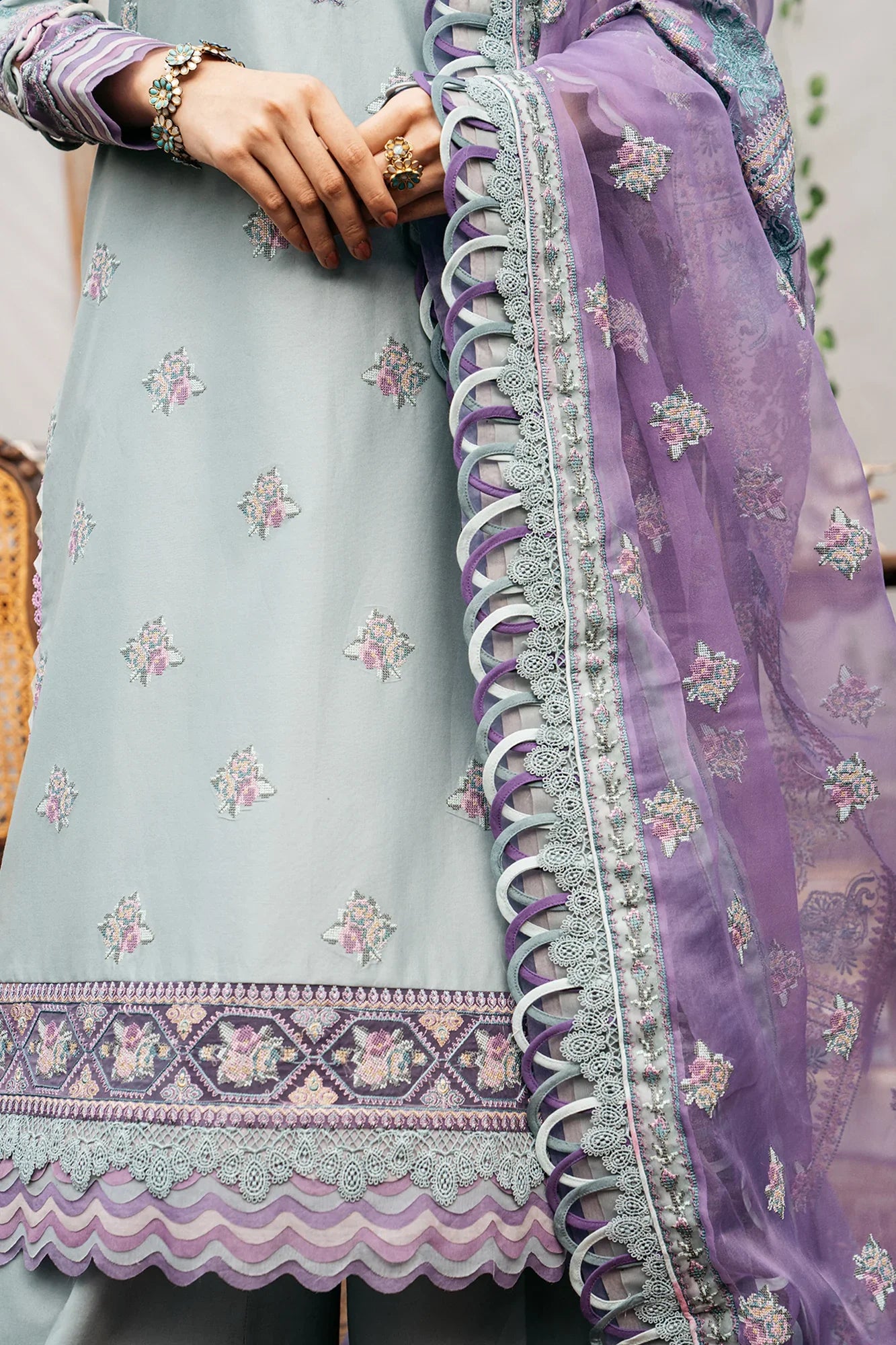 Ethnic | Rozana Collection SS 24 | E0415/203/716