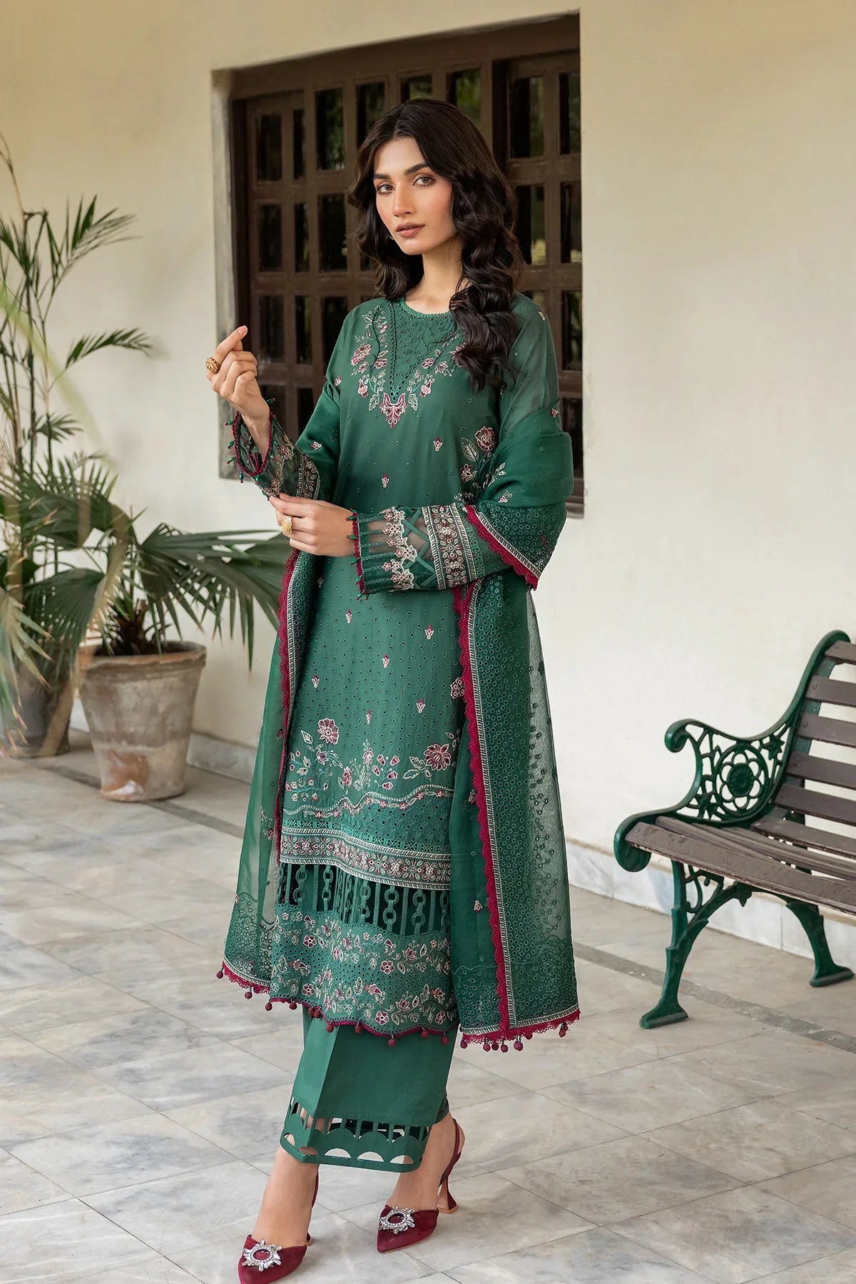 Farasha | Bahaar Embroidered Lawn | Azure Grace