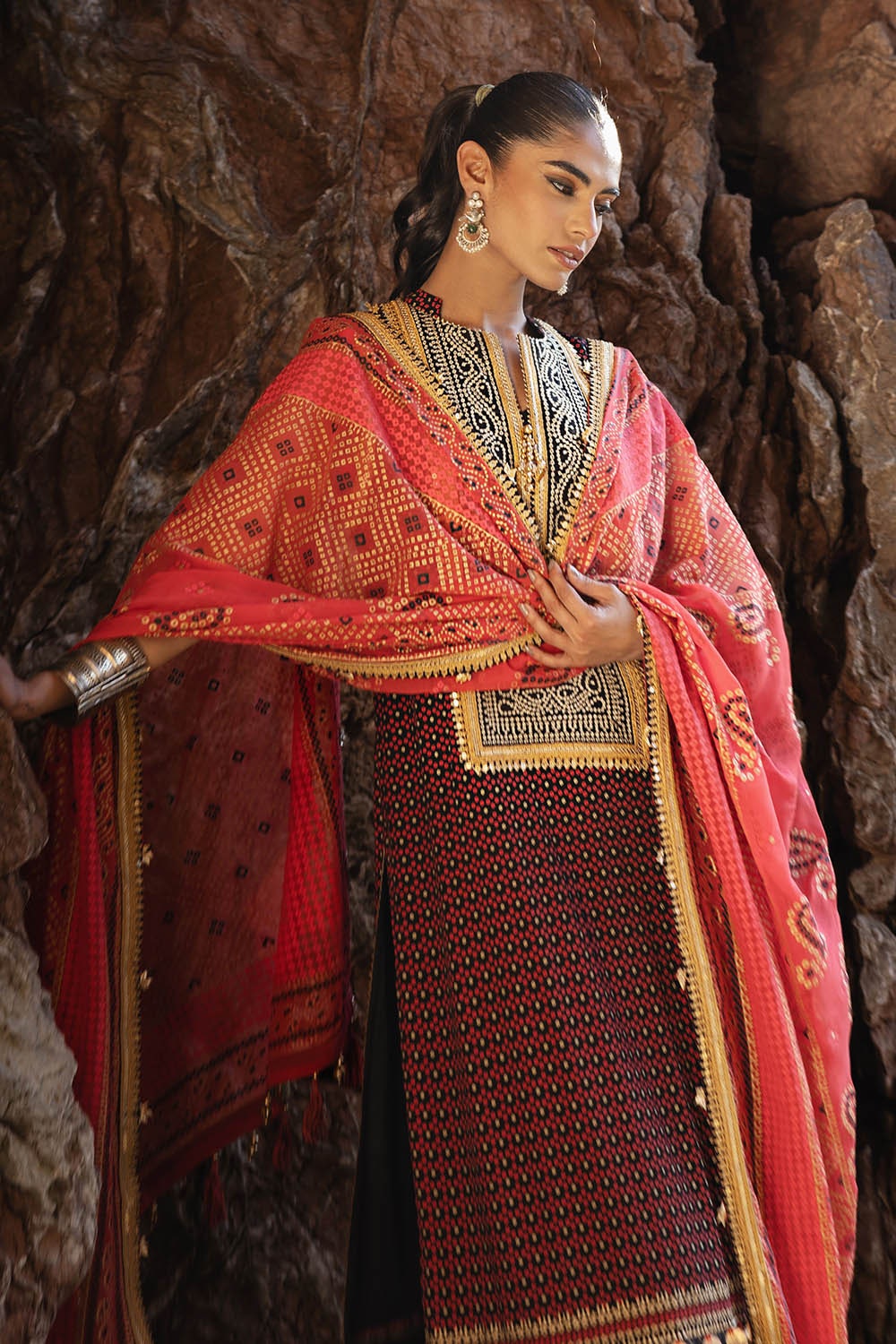 Gul Ahmed | Chunri Lawn 25 | BM-52017