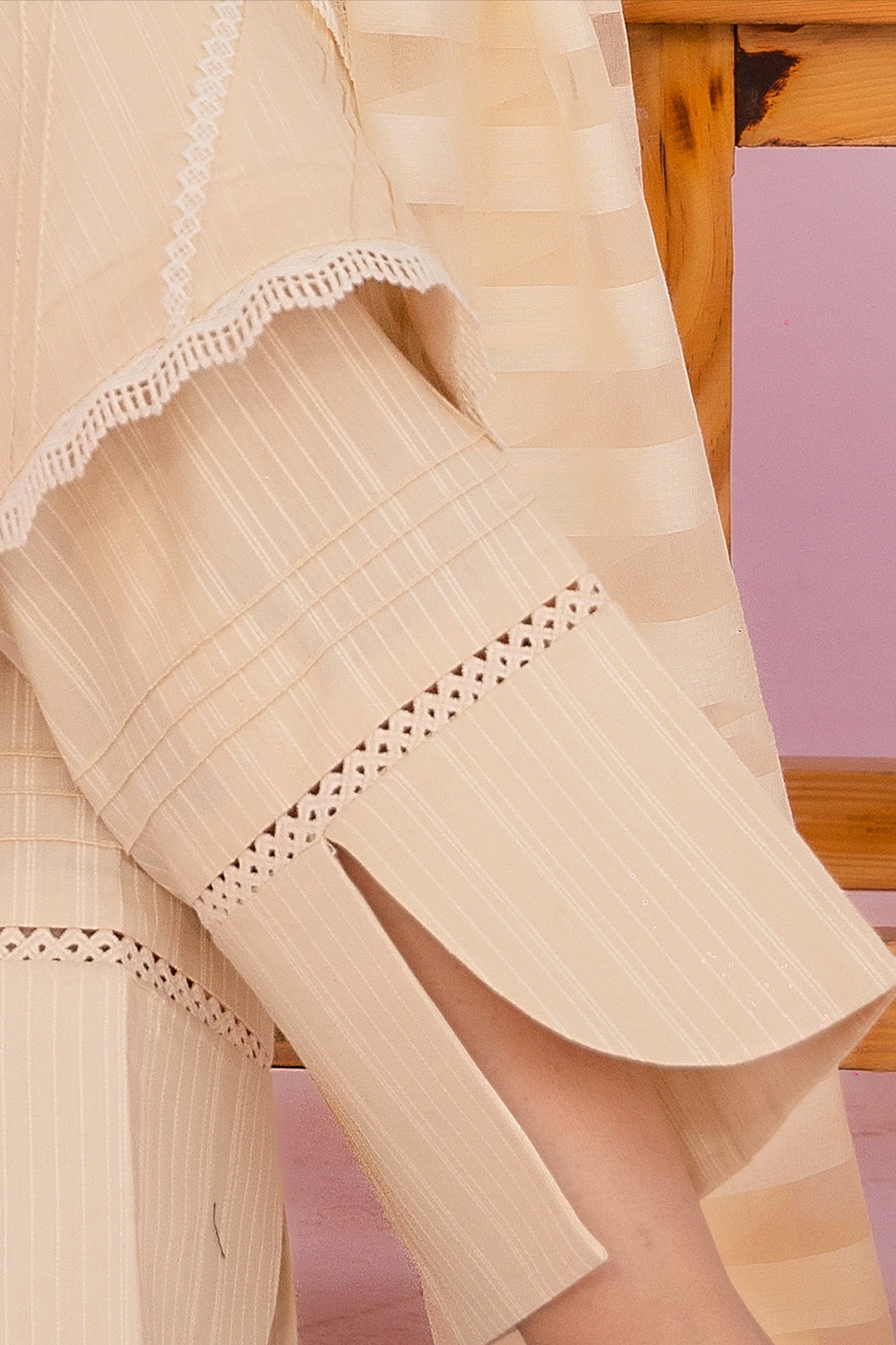 Hana | Sunshine Sartorial | Pecan