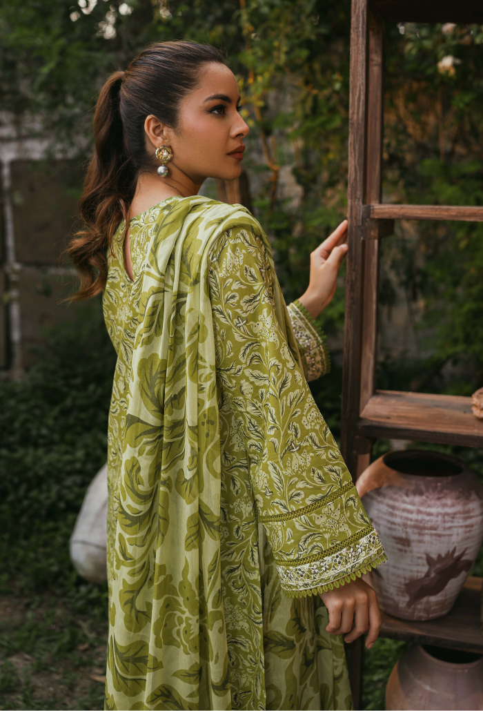Humdum | Gardenia Lawn | D09