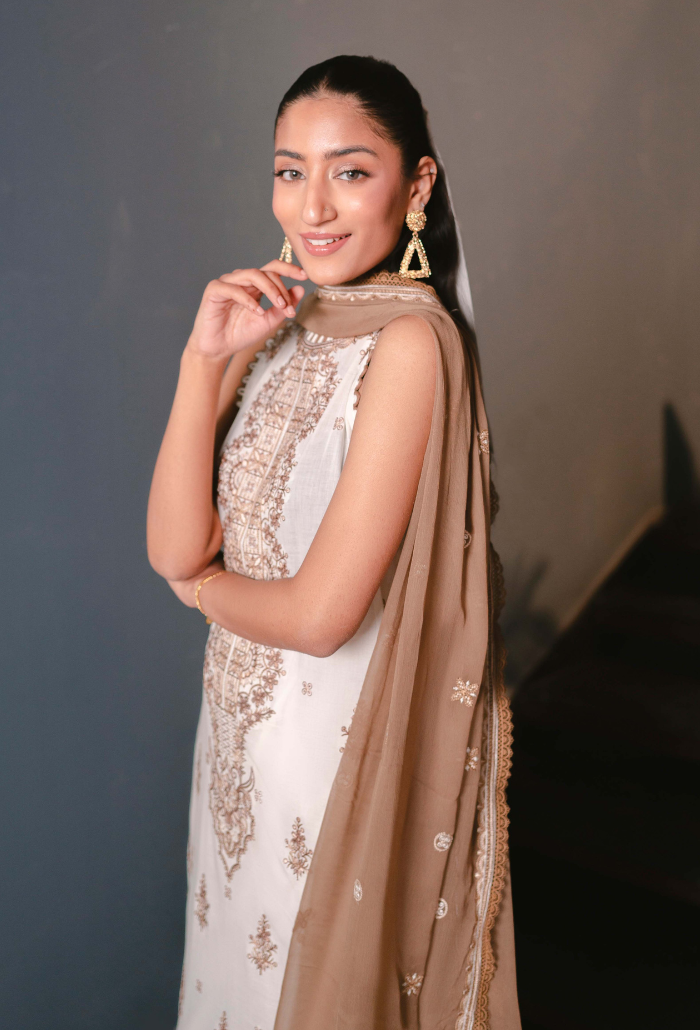 Humdum | Meraki Lawn 24 | d02