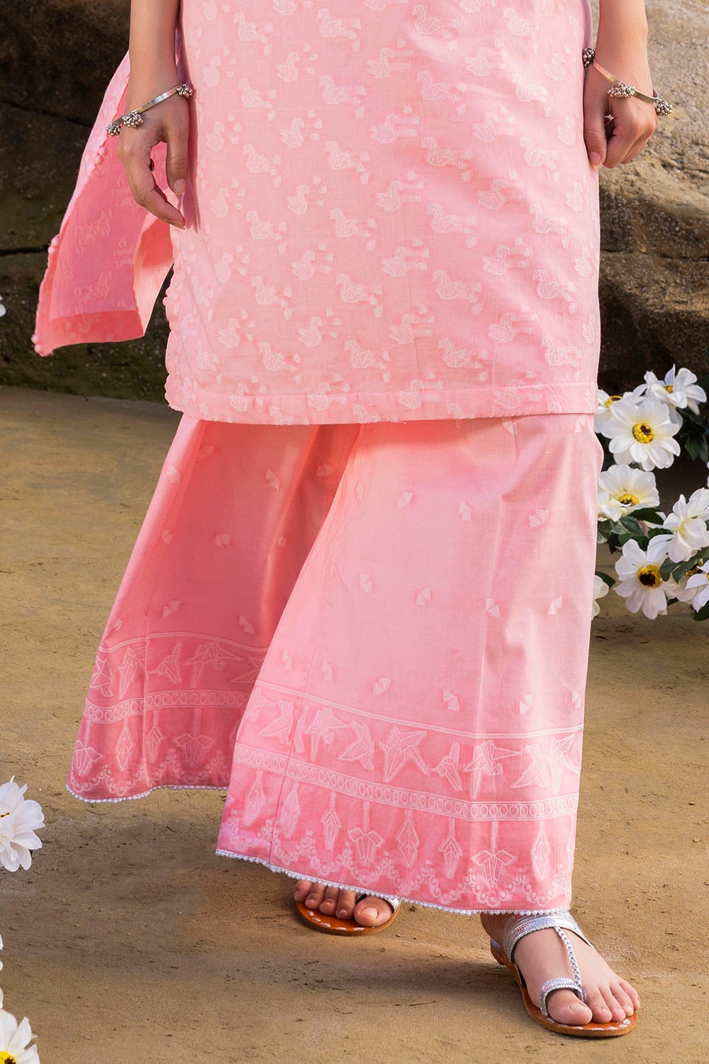 Gul Ahmed | Taara 25 | T-42013