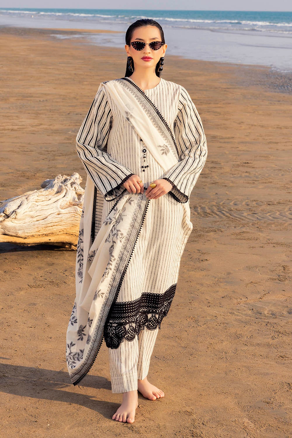 Gul Ahmed | Taara 25 | JD-42008