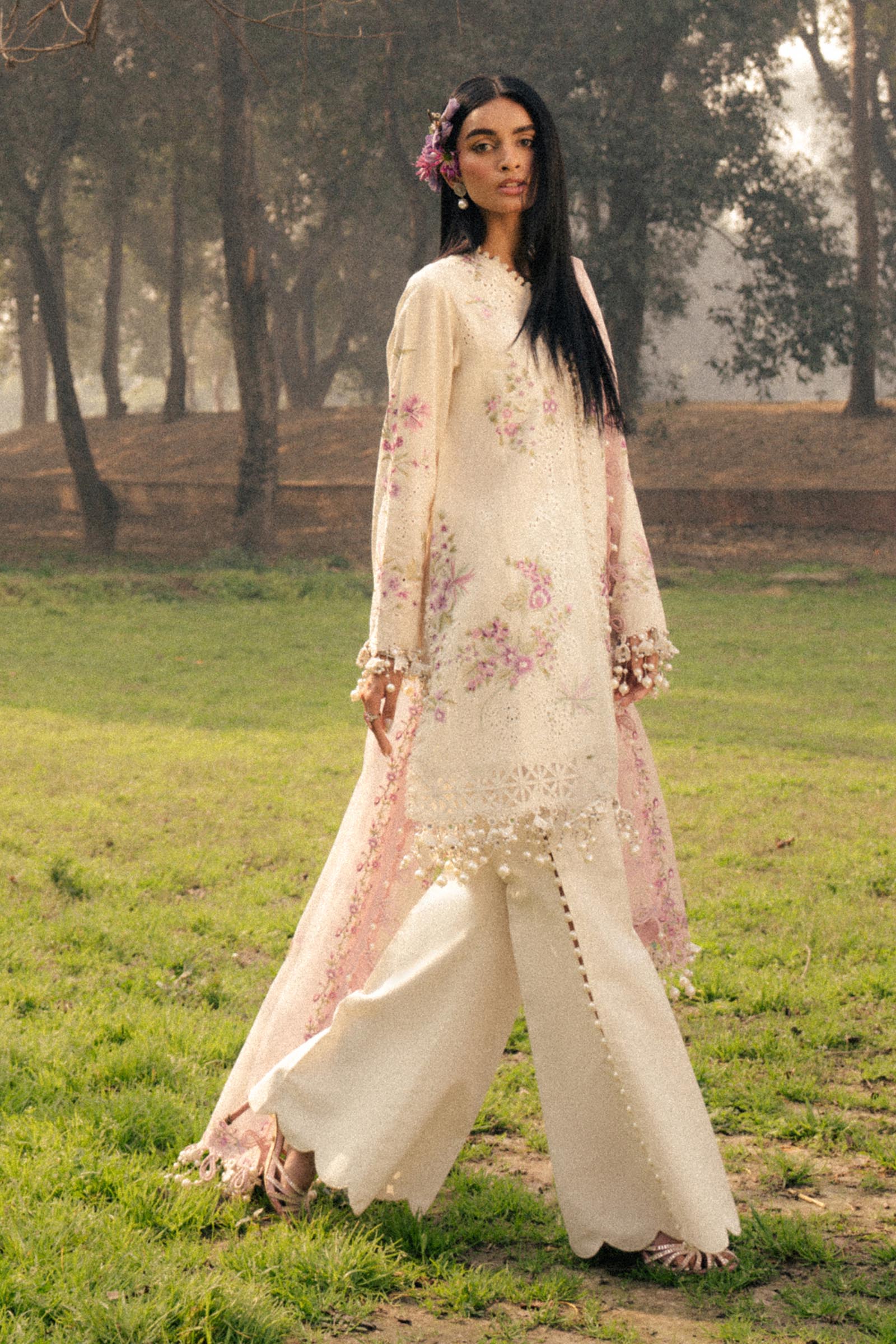 Sana Safinaz | Luxury Lawn 25 | L251-001A-3CT