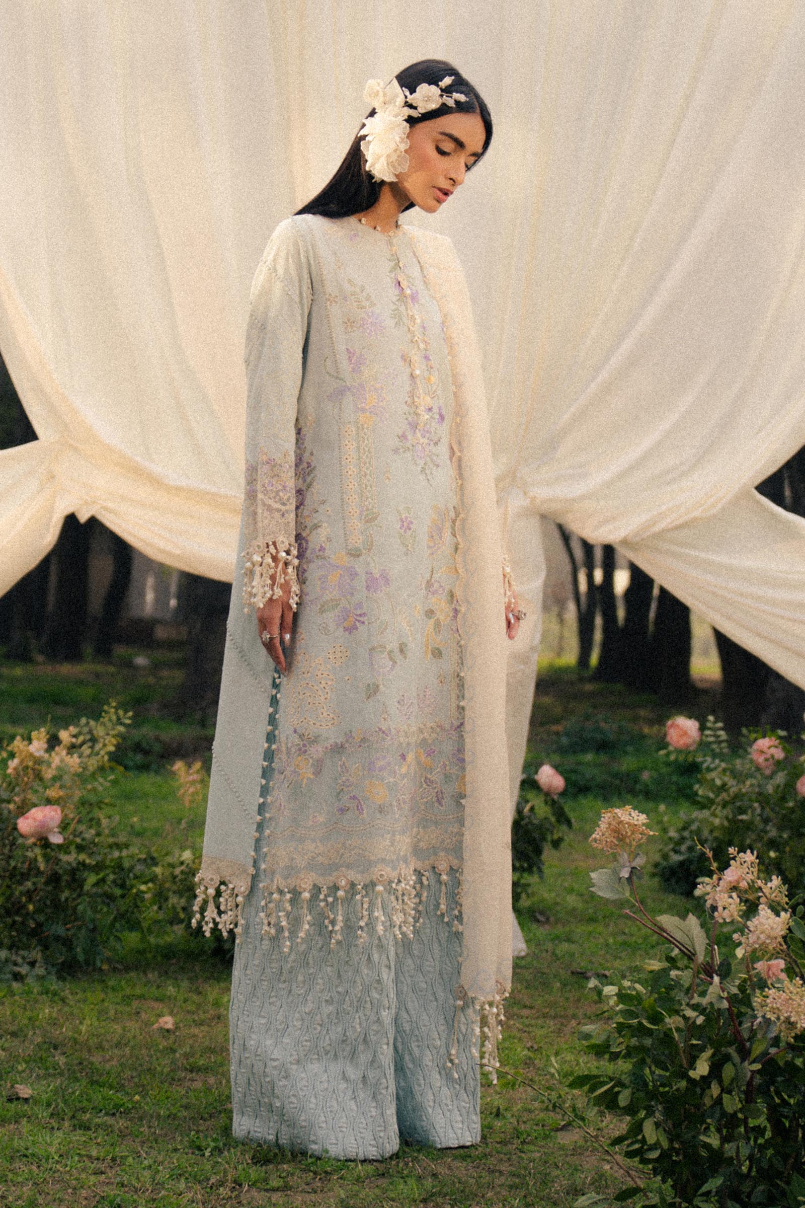 Sana Safinaz | Luxury Lawn 25 | L251-003B-3DI