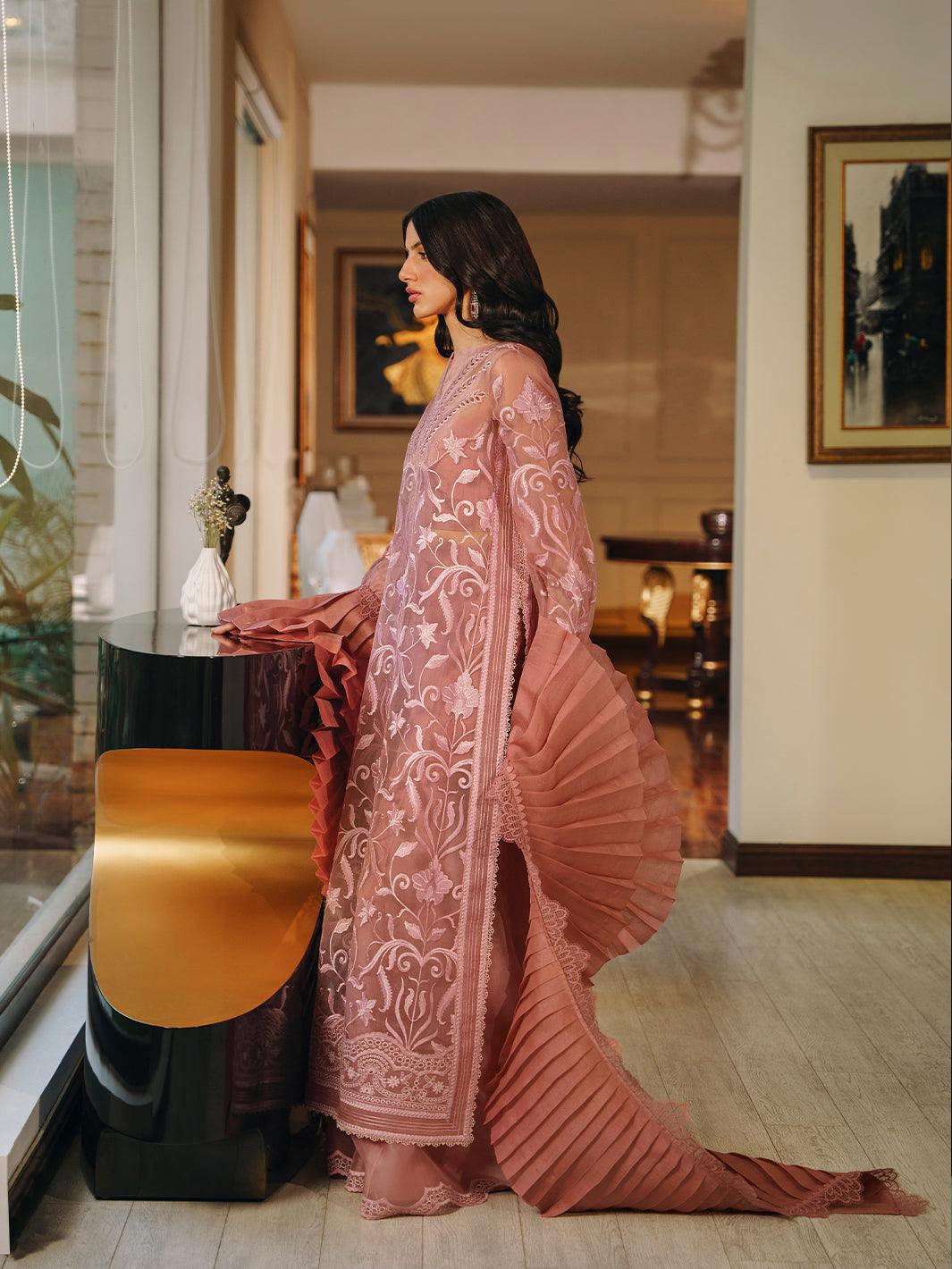 Amroz Atelier | Reveur Formals | Le Rosè