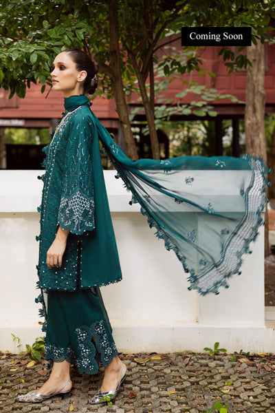 Marjjan | Lovella Winter 25 | MEV-44 B (ZINC)