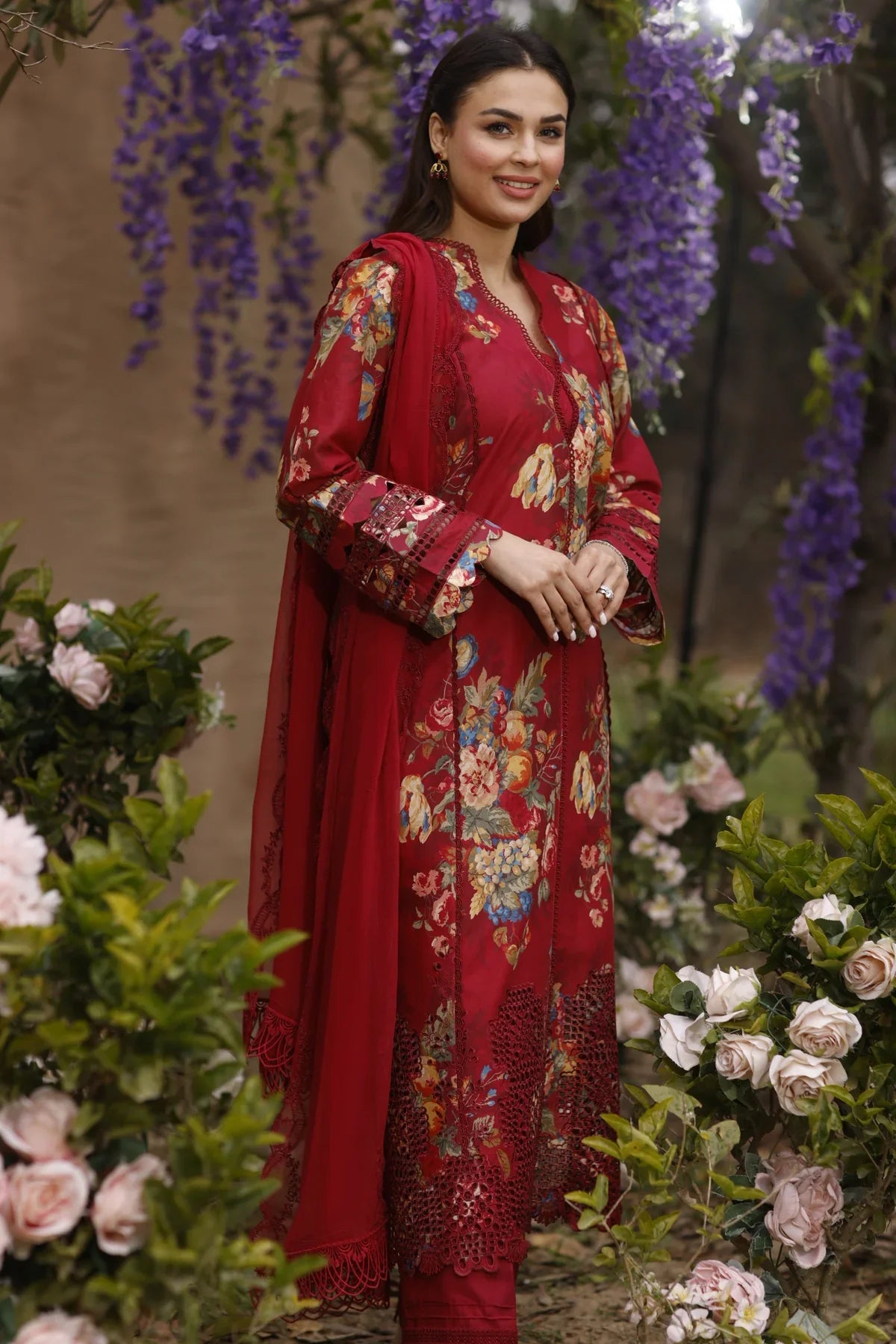 Manara | Vintage Flora 24 | Carmen