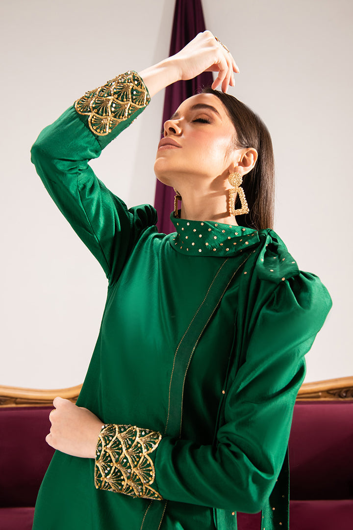 Maria Osama Khan | Tiffany Formals | Emerald