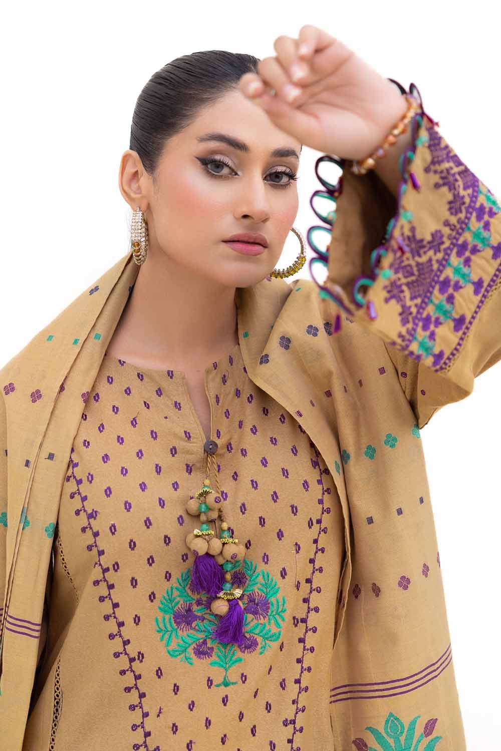 Gul Ahmed | Winter Collection 24 | Karandi Suit with Jacquard Dupatta MJ-42057