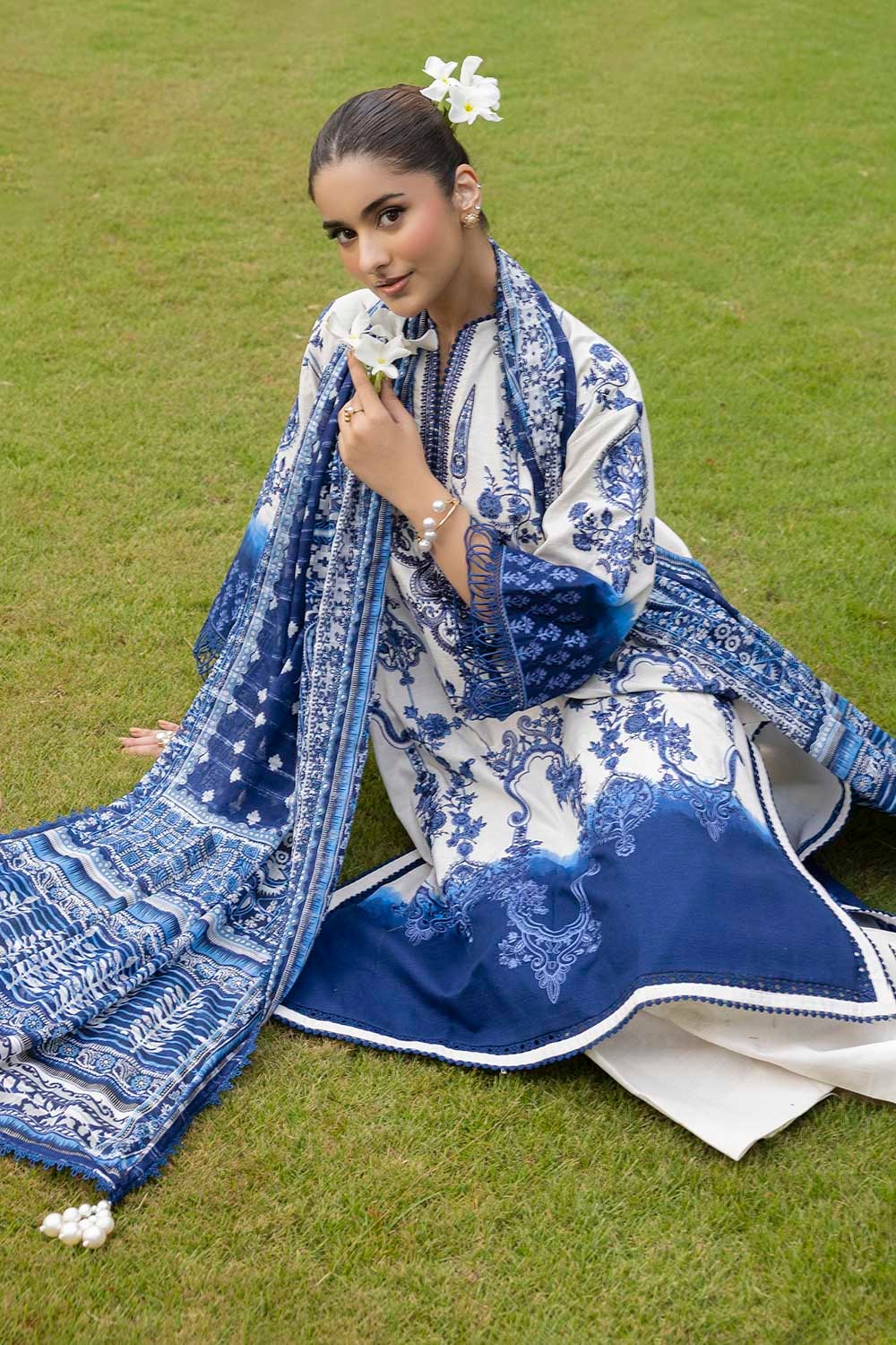 Gul Ahmed | Winter Collection 25 | K-52095