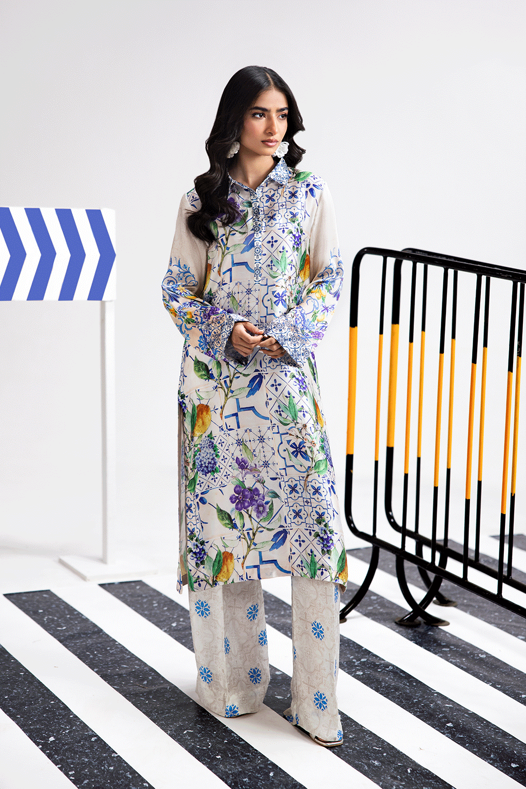 Afsanah | The Print Edit | SUMMER GLORY (extended shirt) AP-105