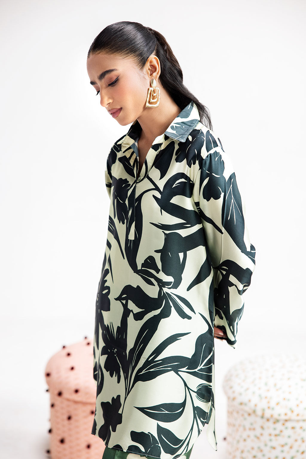 Afsanah | The Print Edit | GREEN SPARKLE AP-106