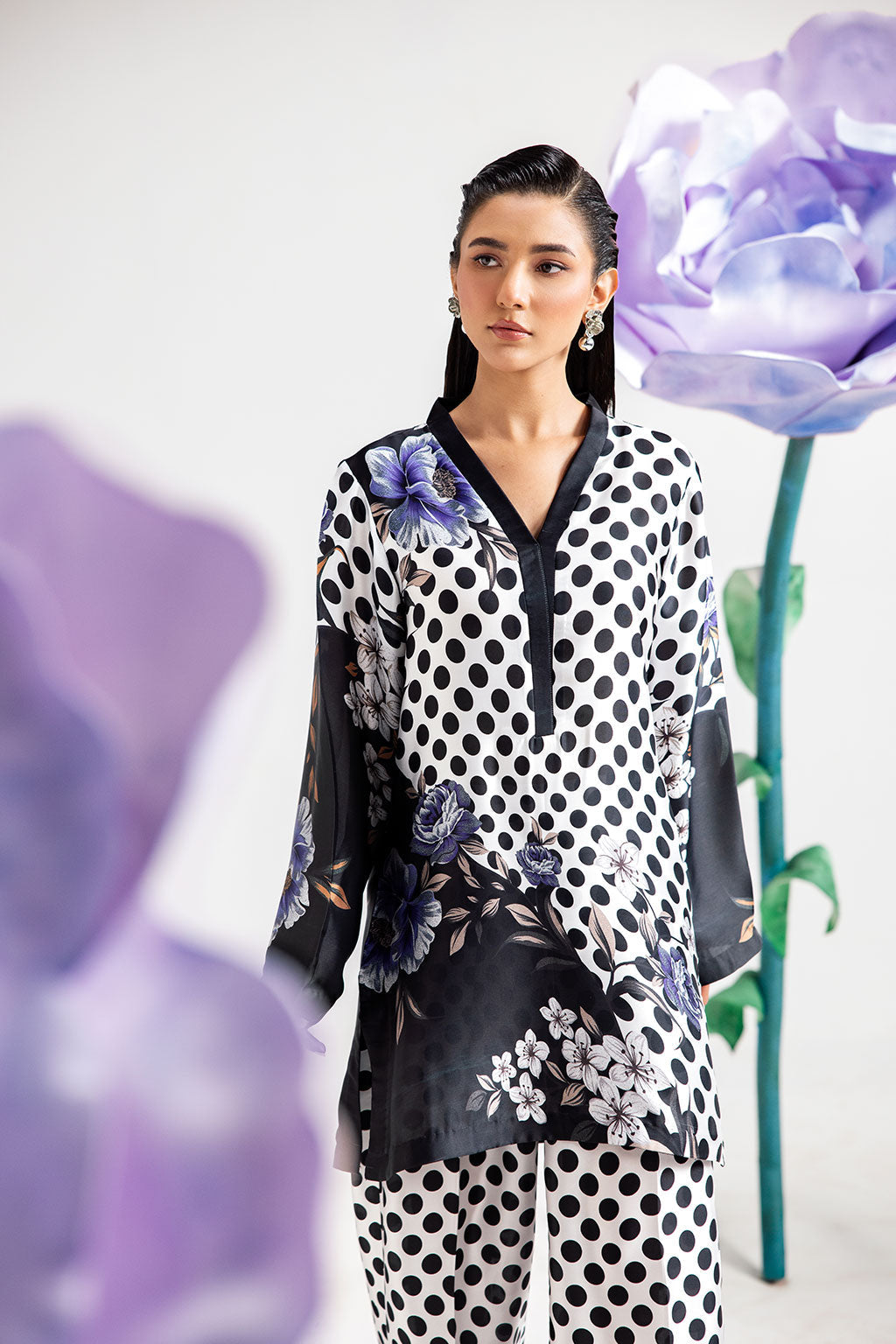 Afsanah | The Print Edit | DARK POLKA AP-110