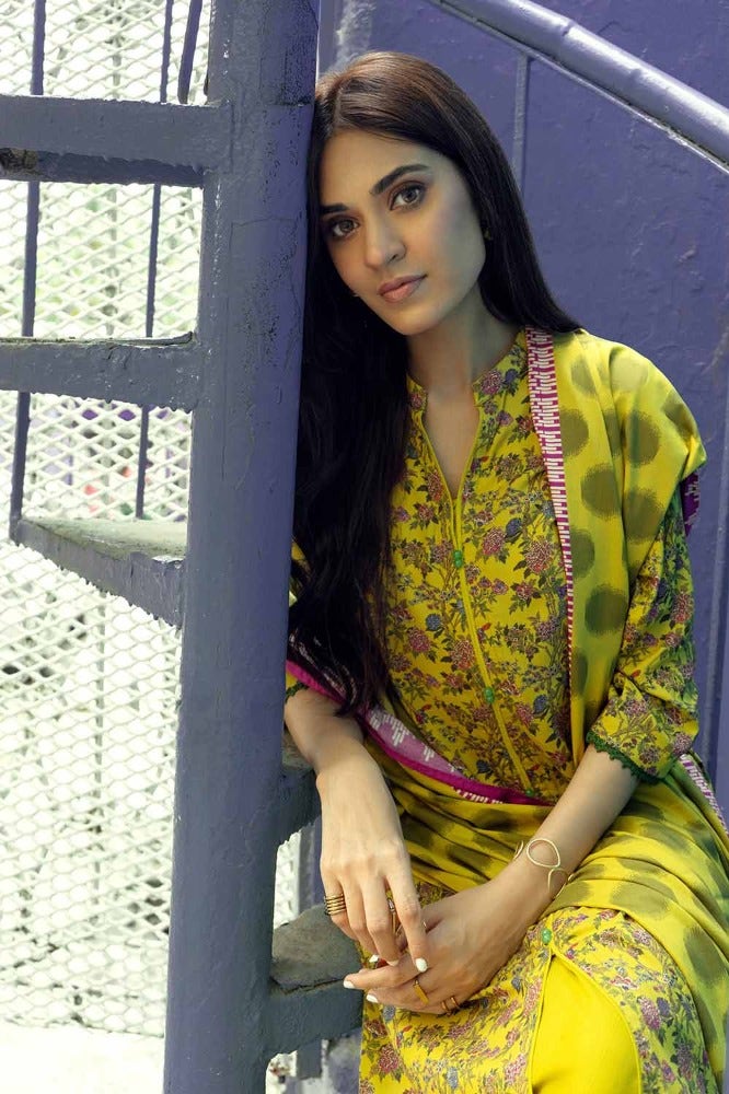 Gul Ahmed | Winter Collection 24 | Suit LT-32022 A