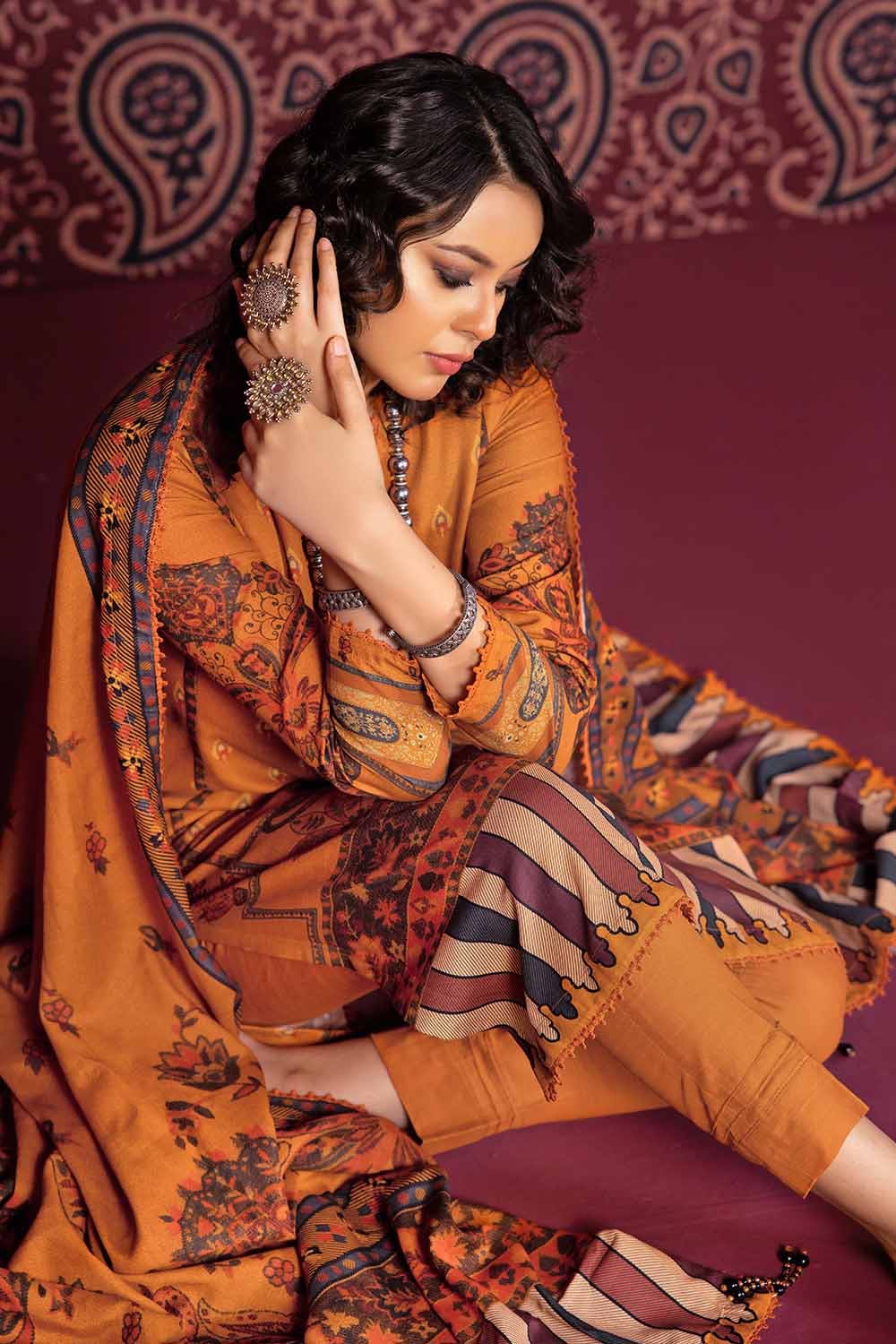 Gul Ahmed | Winter Collection 24 | Suit K-32006