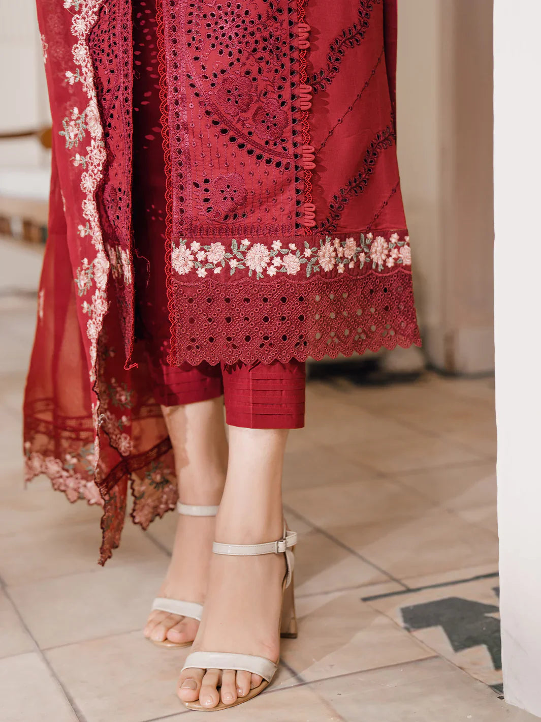 Bin Ilyas | Naqsh Luxury Lawn | Dilara