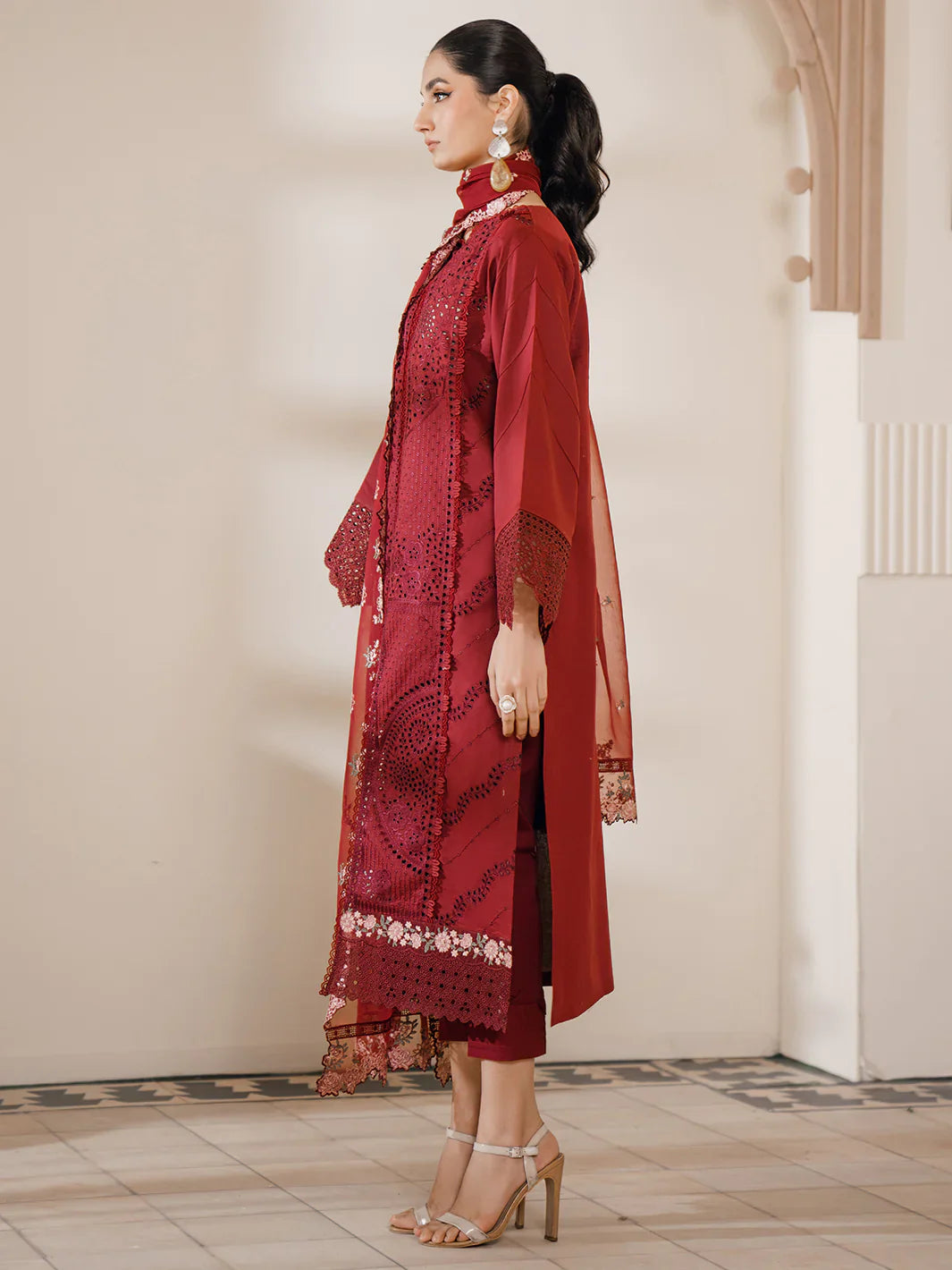 Bin Ilyas | Naqsh Luxury Lawn | Dilara