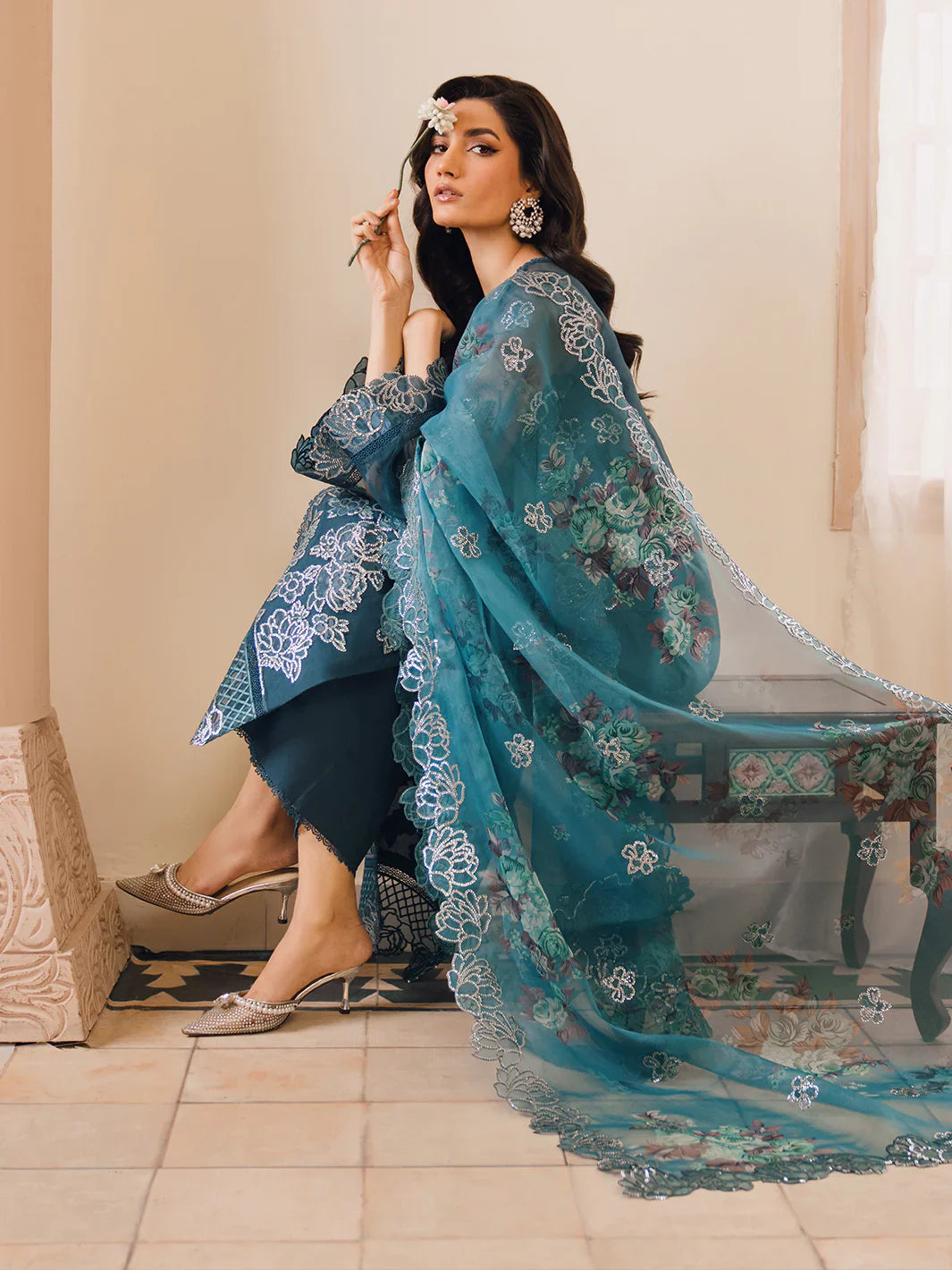 Bin Ilyas | Naqsh Luxury Lawn | Mavi