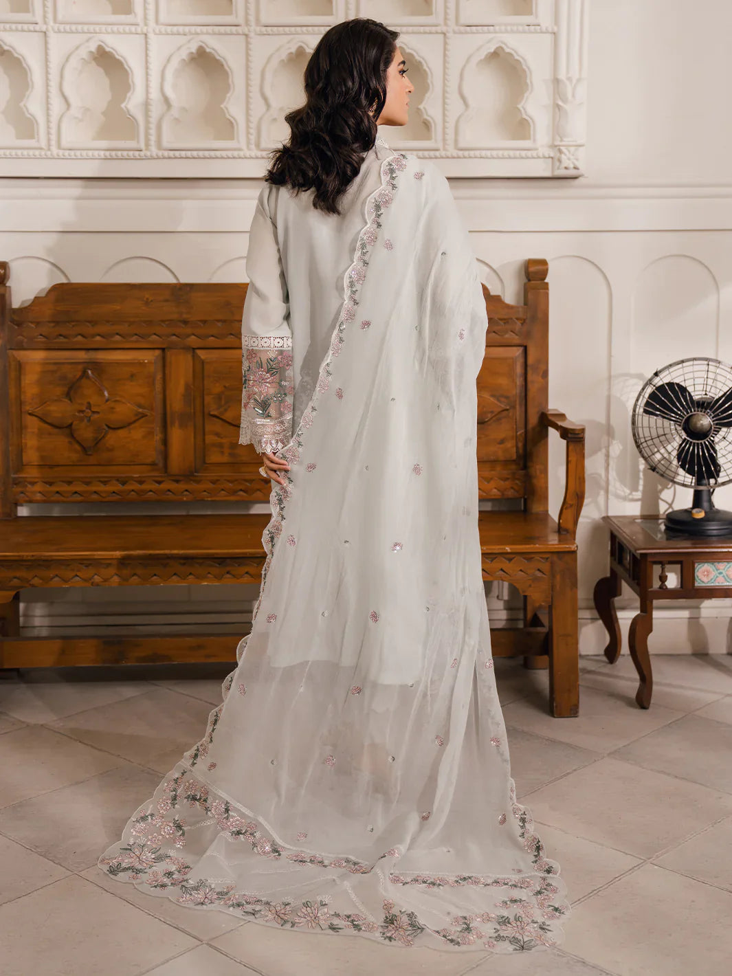 Bin Ilyas | Naqsh Luxury Lawn | Nermine