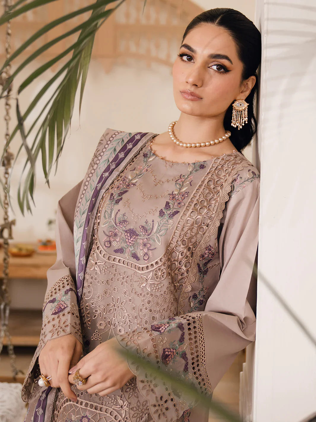 Bin Ilyas | Naqsh Luxury Lawn | Sorin