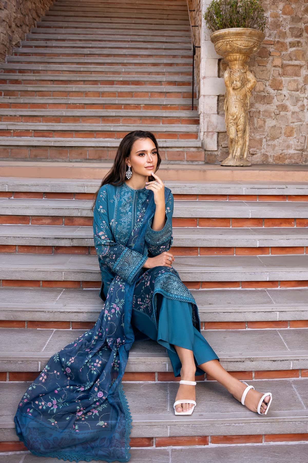 Afrozeh | Damask The Holiday Edit 25 | Rosheen B