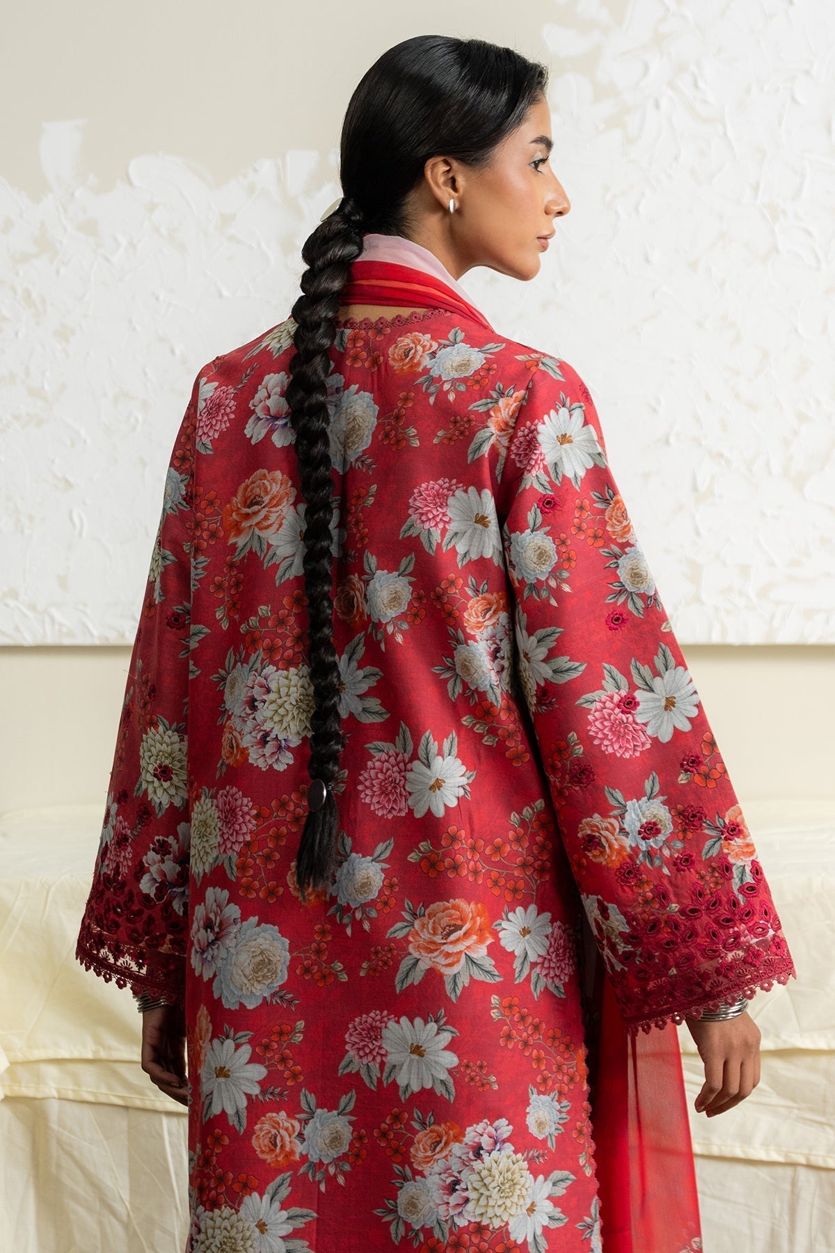 Ayzel | The Bare Minimum | HONEYROSE