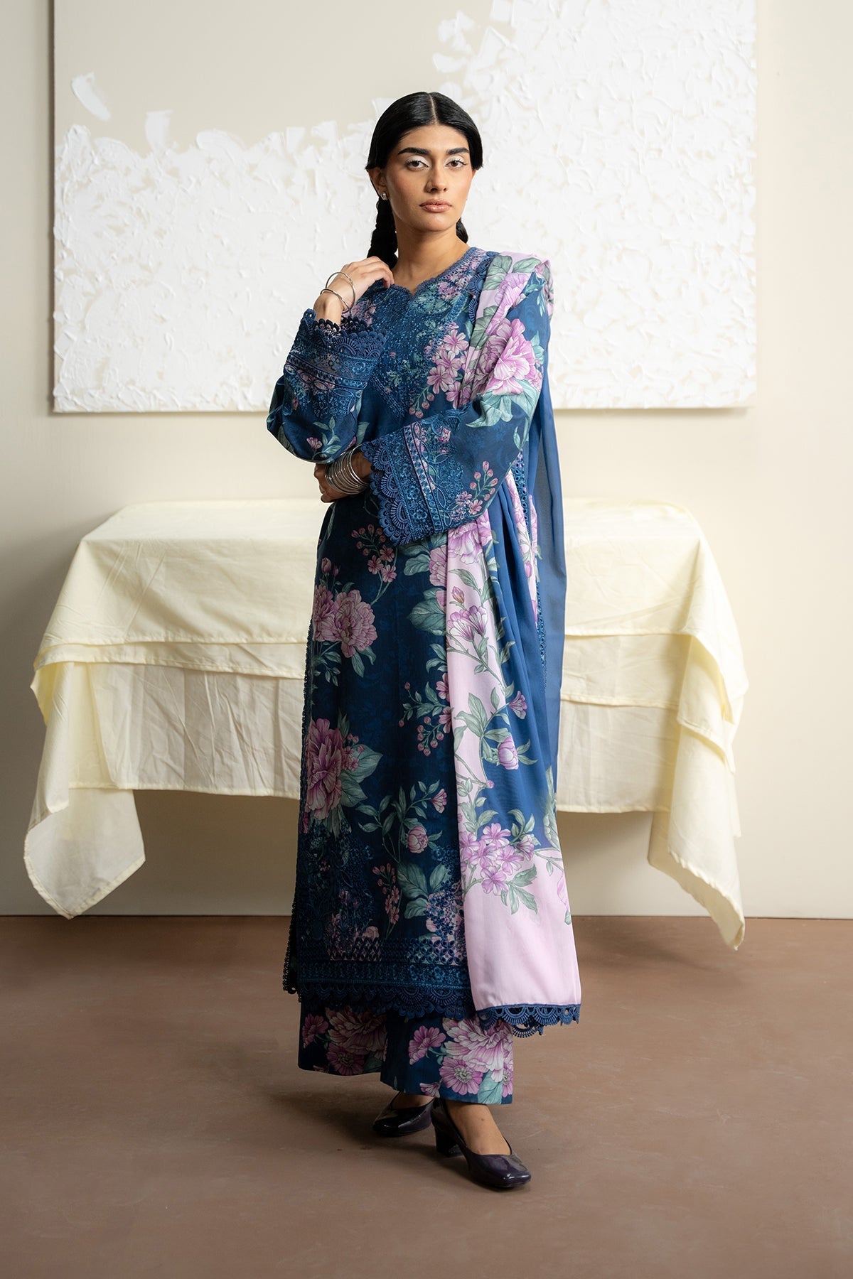 Ayzel | The Bare Minimum | LUSHPETAL