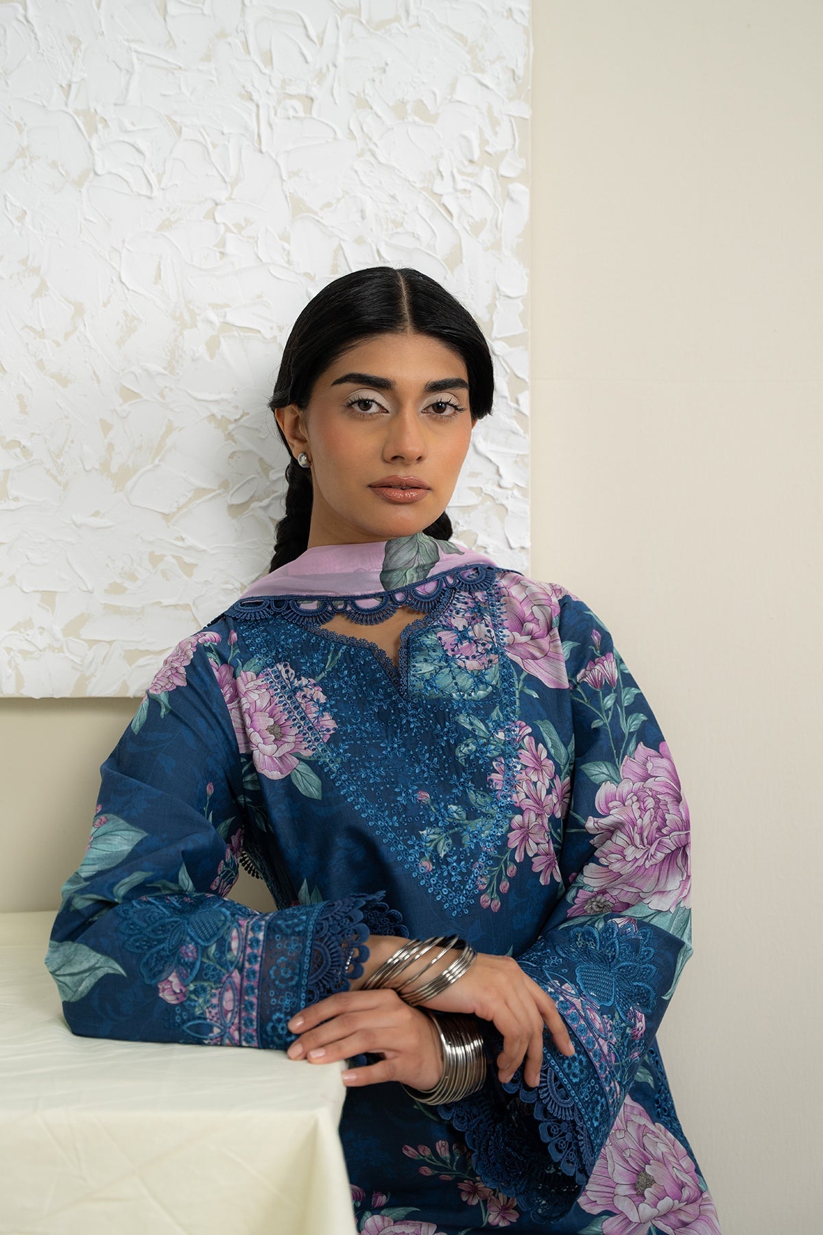 Ayzel | The Bare Minimum | LUSHPETAL