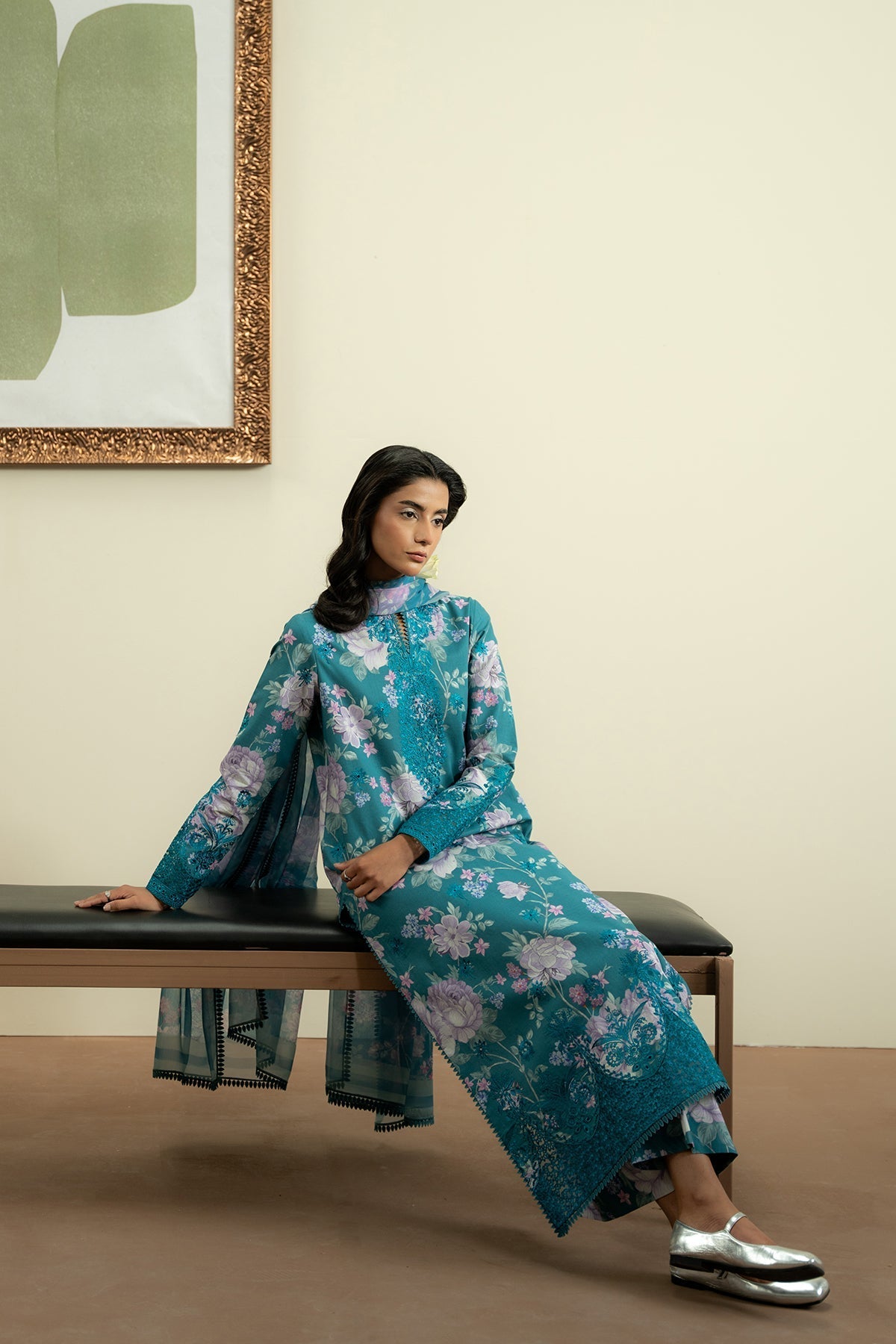 Ayzel | The Bare Minimum | ROSELLA