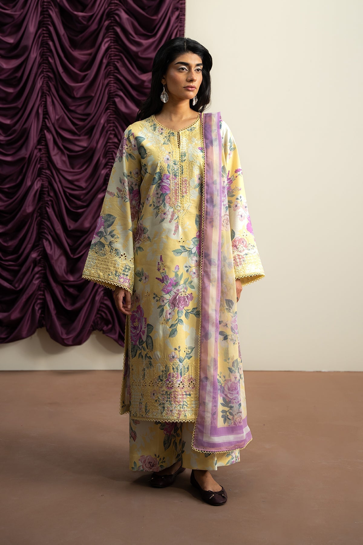 Ayzel | The Bare Minimum | SKYLAR