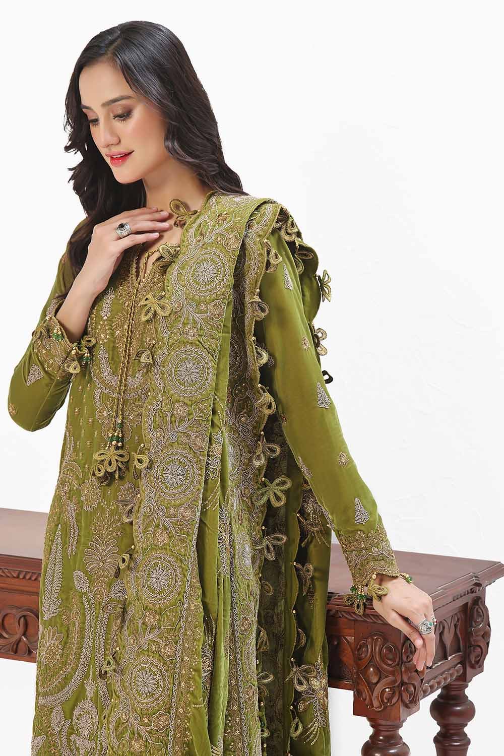 Gul Ahmed | Winter Collection 24 | Velvet Dupatta WV-42007